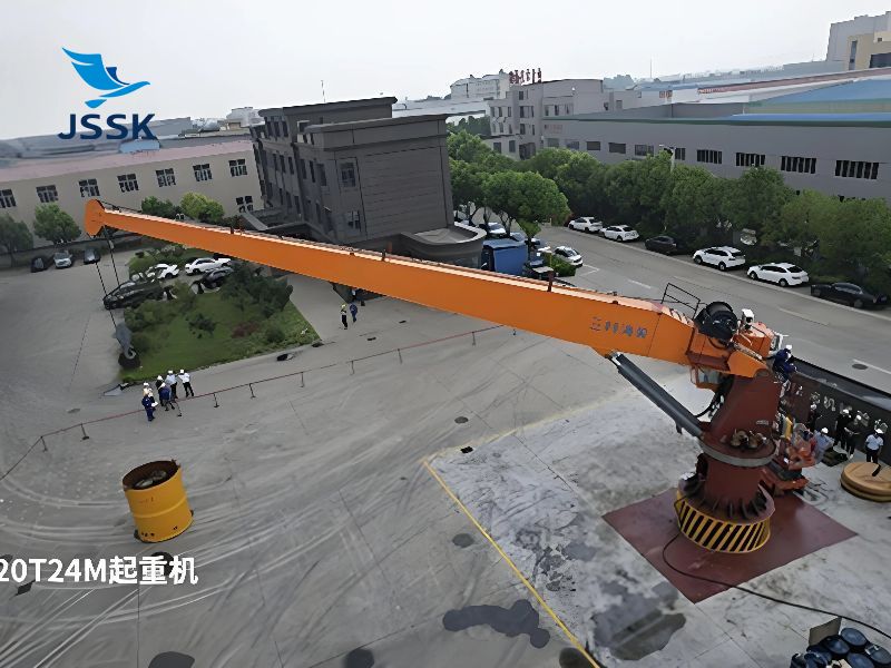 20T24M液壓回轉起重機